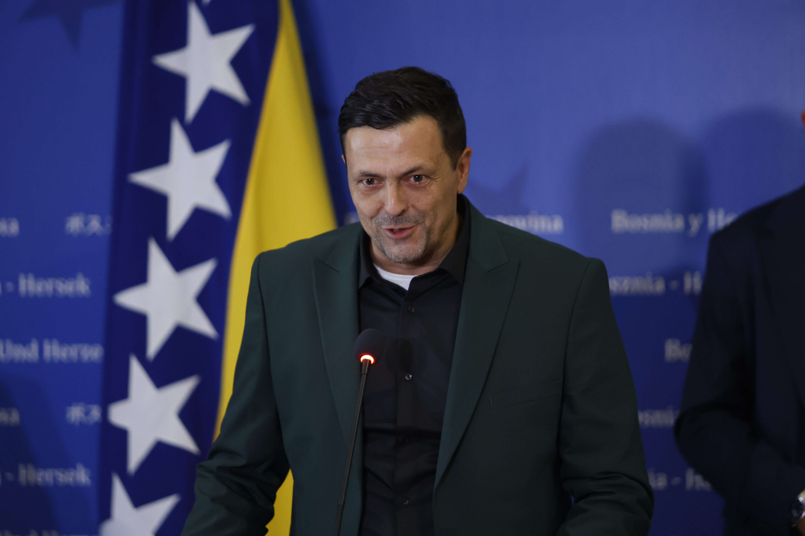 Upornošću do uspjeha: Priča Hajrudina Jusića koja osvaja region
